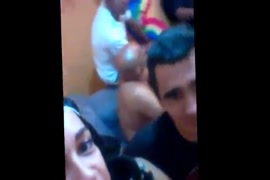 تشغيل فيديو هات سكس نيك بدون تحميل مباشر علي الهاتف